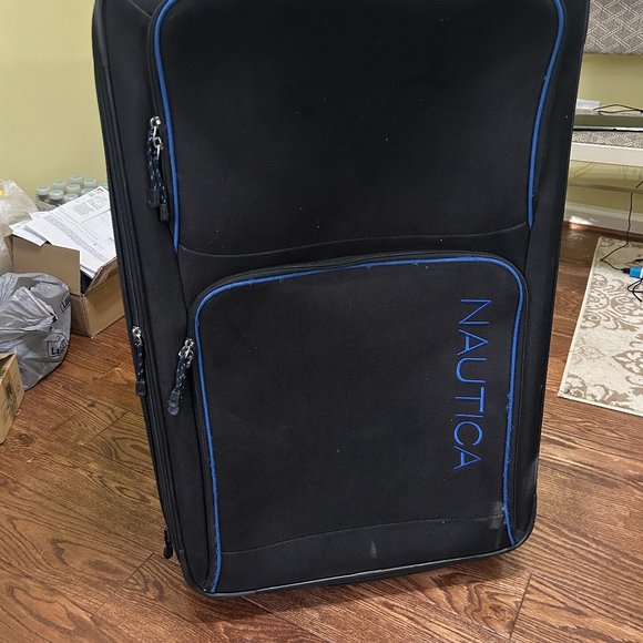 NAUTICA TRAVEL LUGGAGE - Picture 1 of 5
